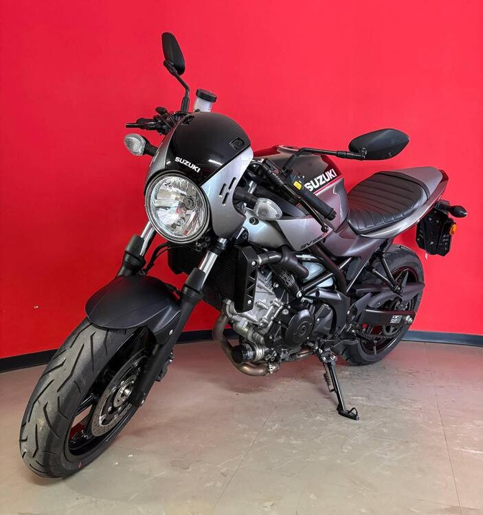 Suzuki SV 650 X (2018 - 20) (4)