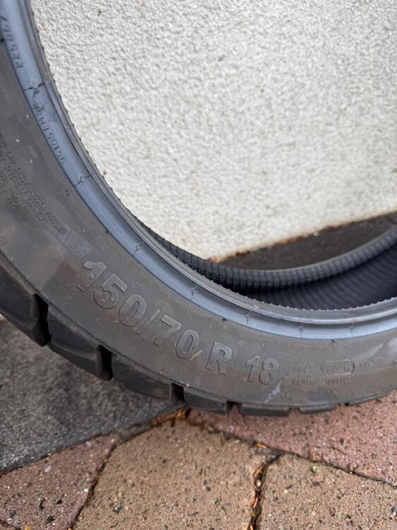 Treno Gomme Continental TKC 70 (5)