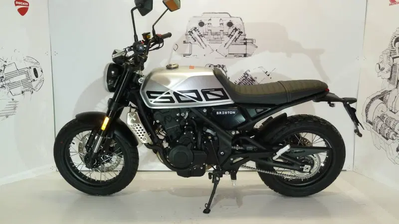 Brixton Motorcycles Crossfire 500 X (2021 - 26) (7)
