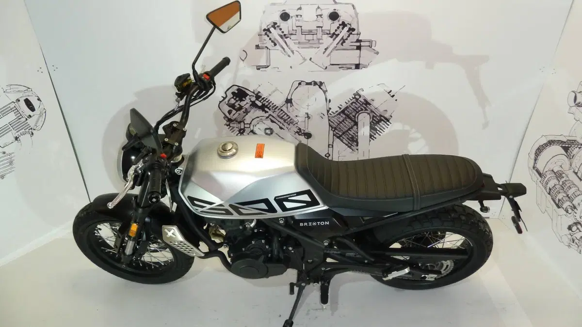 Brixton Motorcycles Crossfire 500 X (2021 - 26) (8)