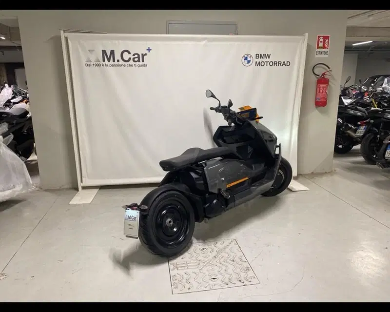 Bmw CE 04 (2021 - 25) (8)