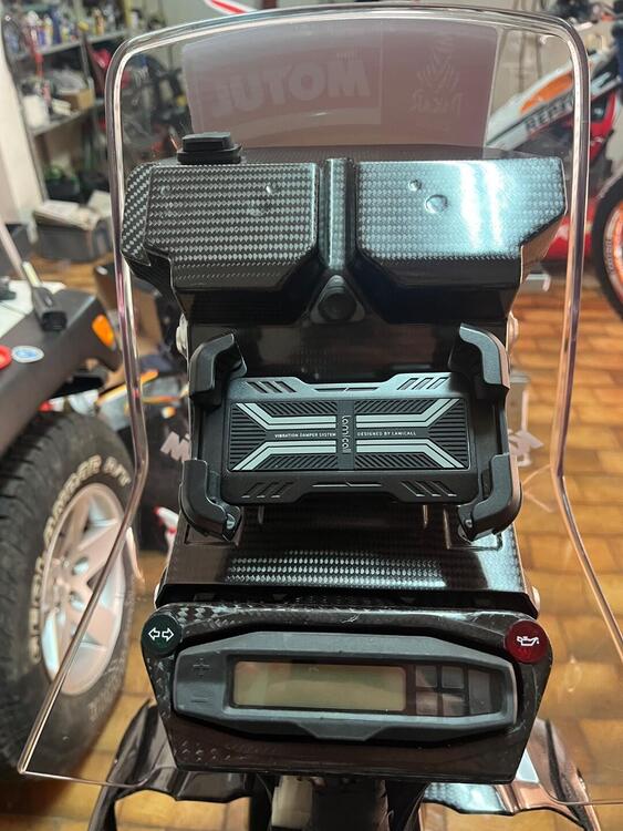 KTM 690 Enduro R (2022 - 25) (5)