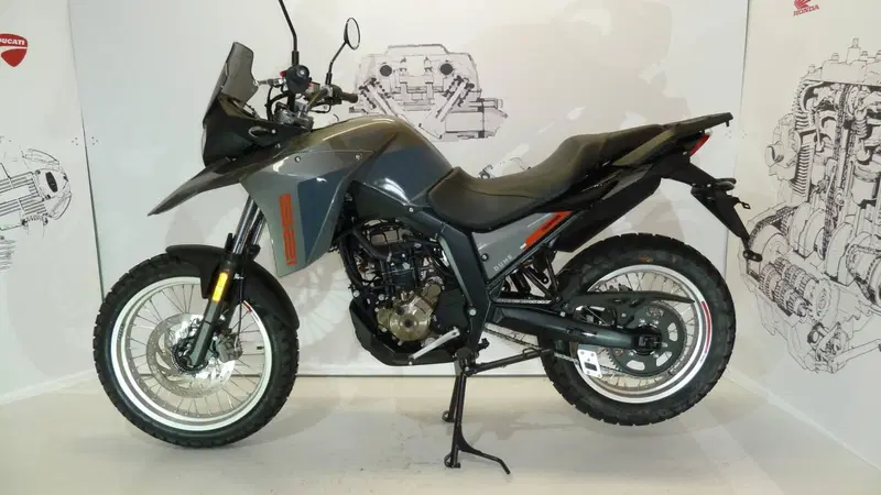 Malaguti Dune 125 (2021 - 26) (5)