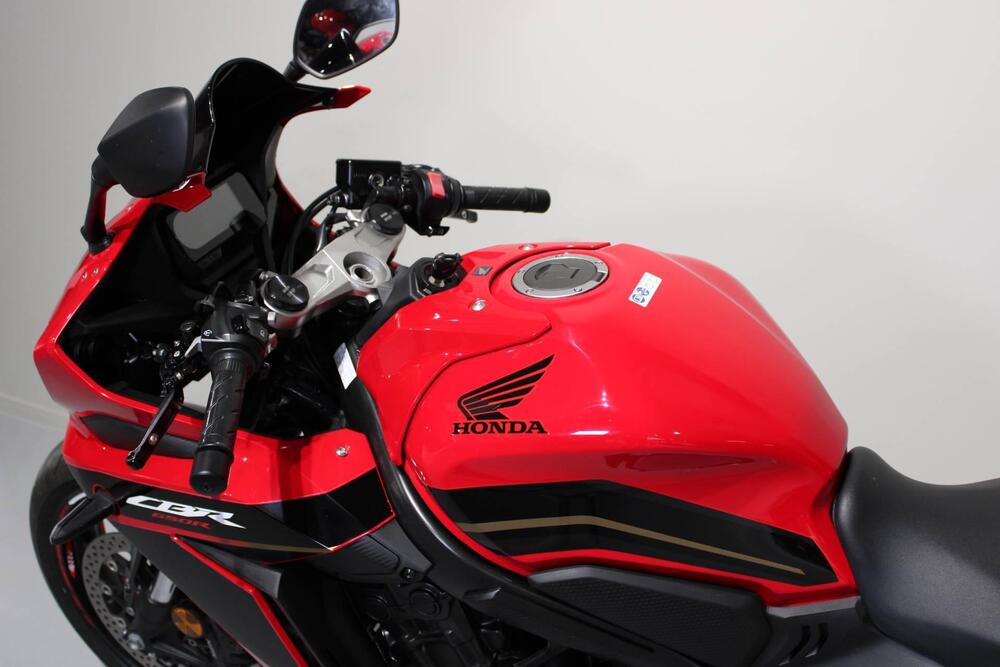 Honda CBR 650 R (2021 - 23) (5)