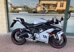 CFMOTO 675SR R (2025) usata
