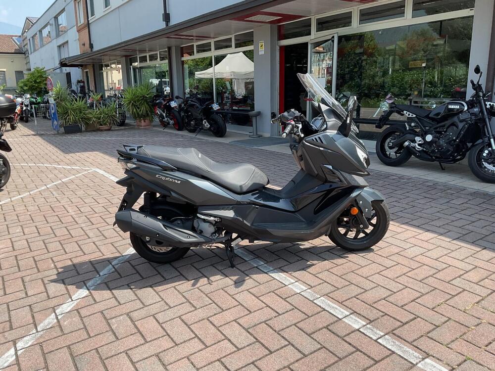 Sym Cruisym 300 E5+ (2025) (2)