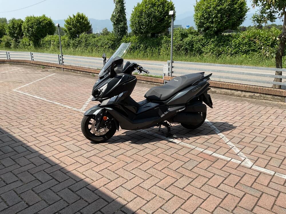 Sym Cruisym 300 E5+ (2025)