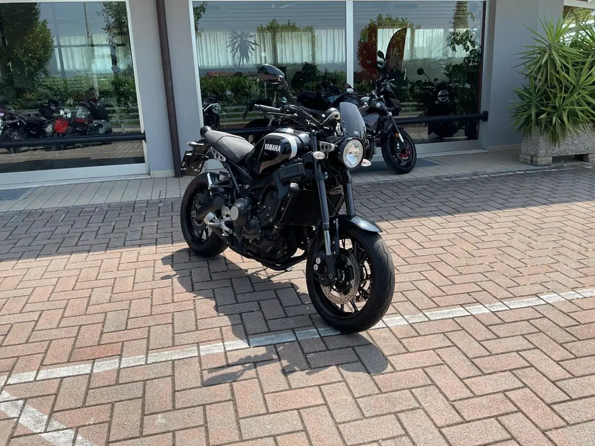 Yamaha XSR 900 ABS (2016 - 20) (5)