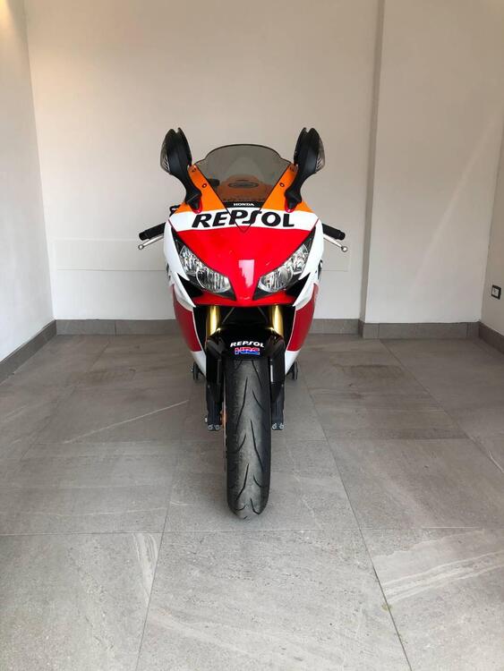 Honda CBR 1000 RR Fireblade (2012 - 16)