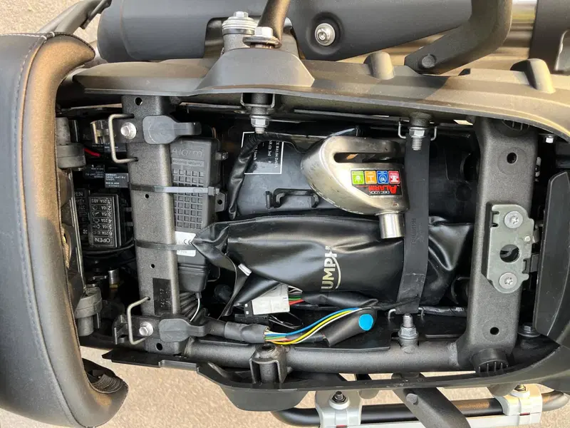 Triumph Tiger 800 XRx (2017 - 18) (14)