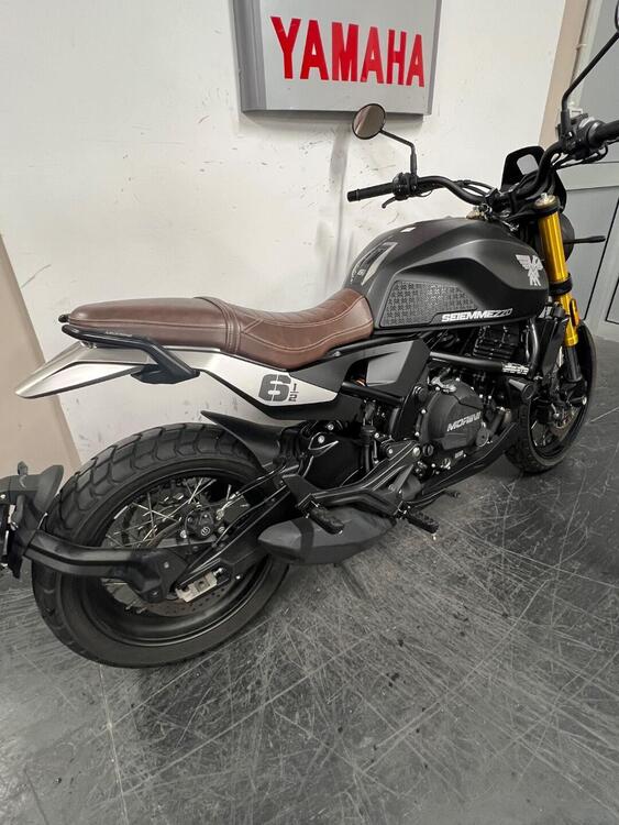Moto Morini SEIEMMEZZO SCR (2022 - 25) (4)