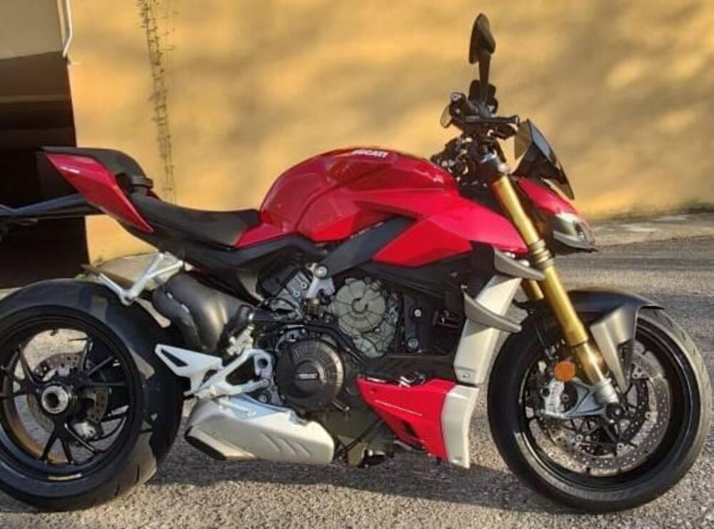 Ducati Streetfighter V4 1100 S (2020) (3)