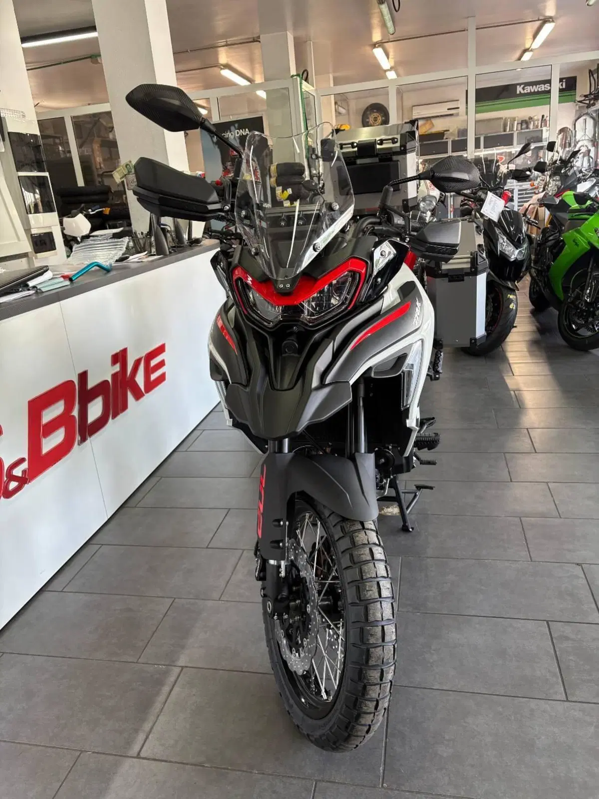 Benelli TRK 702X (2023 - 25) (3)