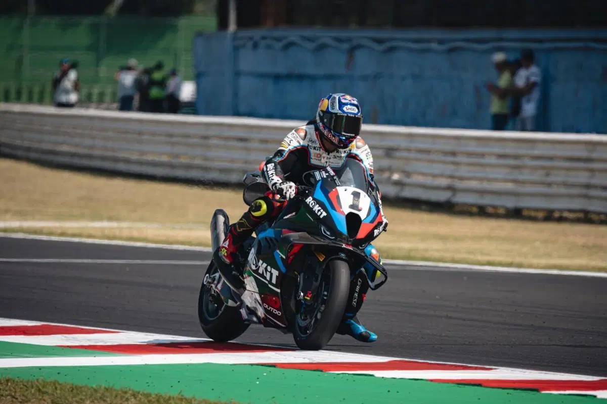 SBK 2025. GP d’Italia a Misano. Bulega: “Bassani non è venuto a chiedermi scusa e mi dispiace molto” (34)