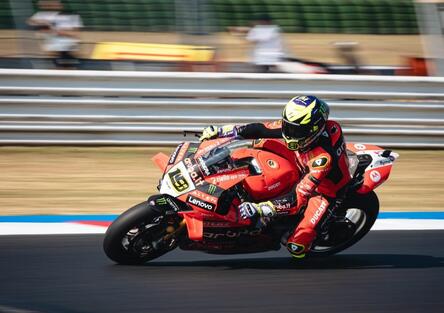 Bautista: “Sarebbe stato inutile seguire Bulega quando mi ha sorpassato”