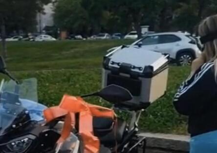 Nico Cereghini: “Non si può morire per un’auto in sosta vietata”