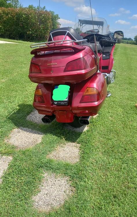 Honda GL 1800 Gold Wing (2000 - 05) (2)