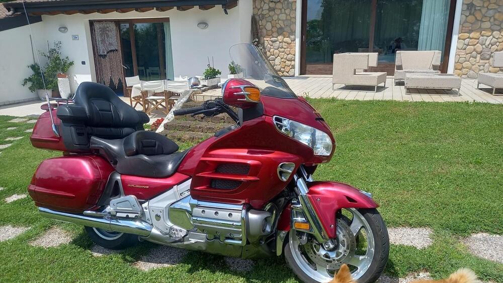 Honda GL 1800 Gold Wing (2000 - 05) (5)