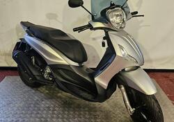 Piaggio Beverly 300 S (2021) usata