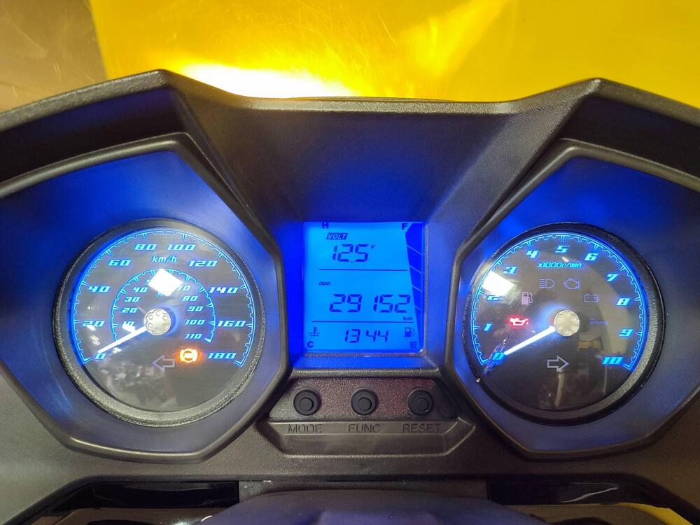 Kymco Downtown 350i ABS (2016 - 20) (5)