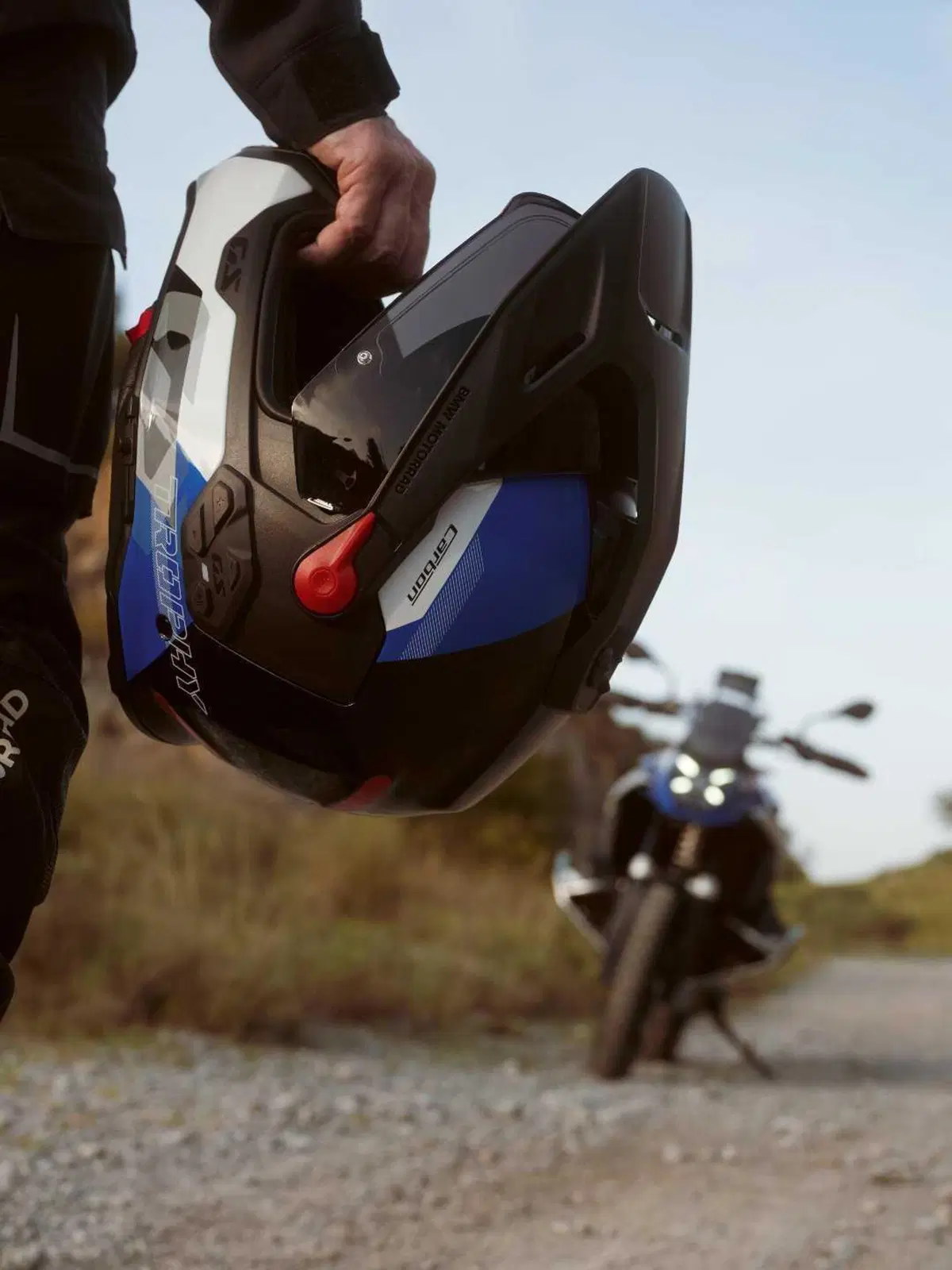 Casco BMW GS Rallye Carbon con ConnectedRide COM P1 GS (9)