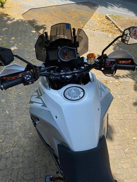 KTM 1290 Super Adventure T (2017) (4)