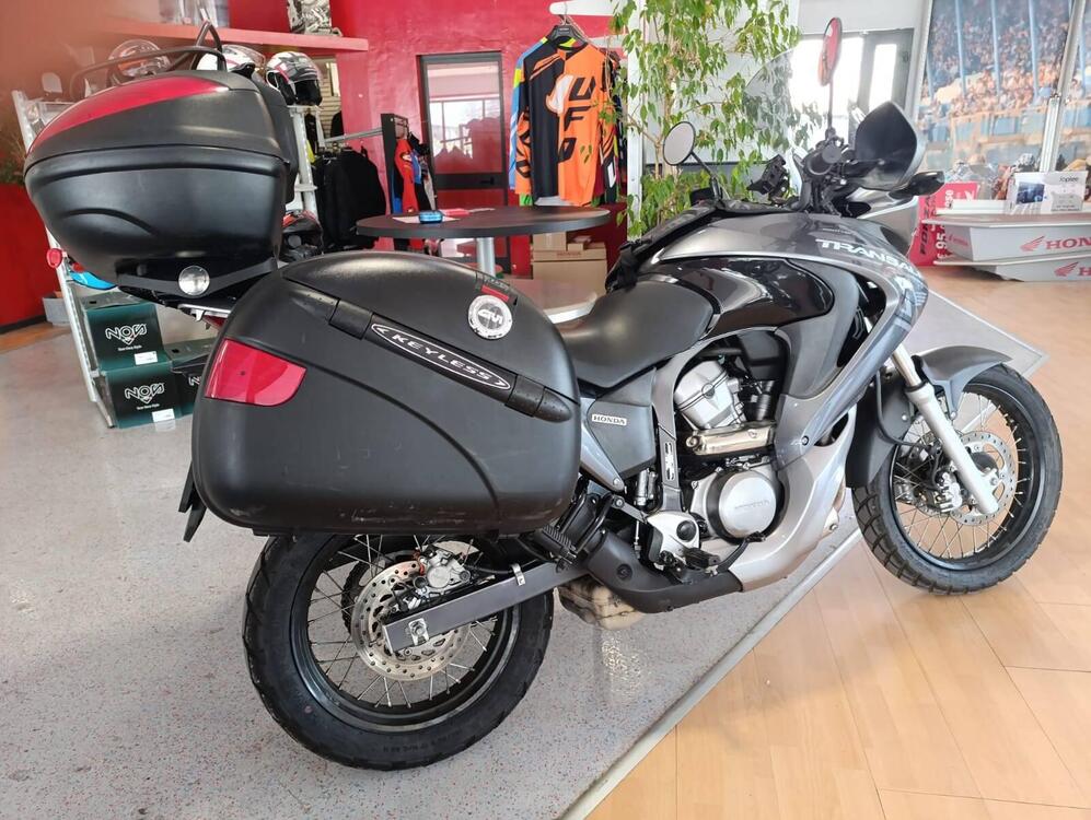 Honda Transalp XL 700 V (2007 - 2013) (2)