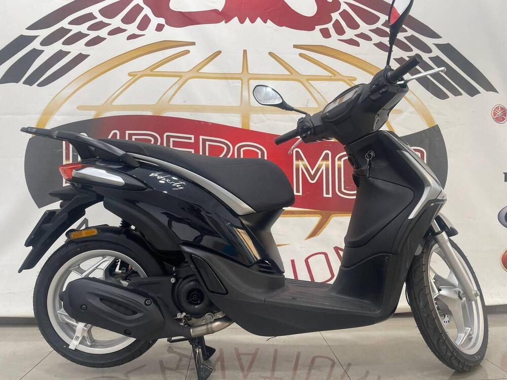 Piaggio Liberty 50 RST (2025) (2)