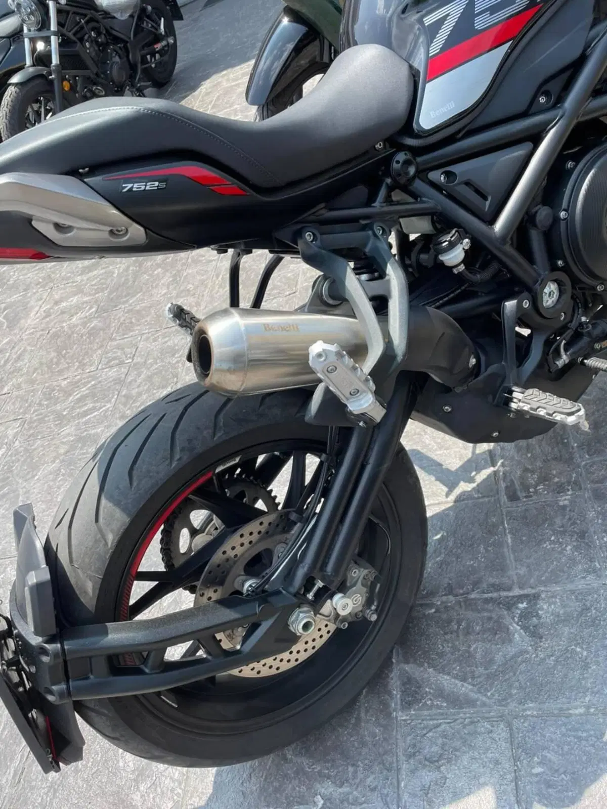 Benelli 752 S (2022 - 25) (10)