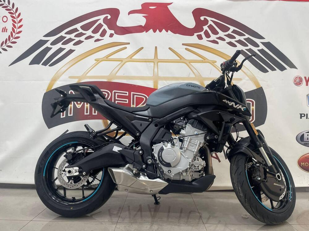 CFMOTO 675NK (2025) (2)