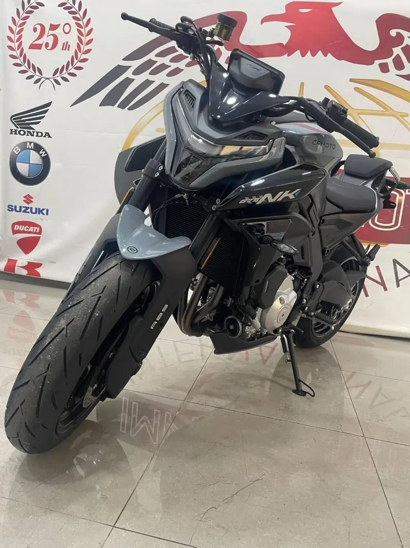 CFMOTO 675NK (2025 - 26) (3)