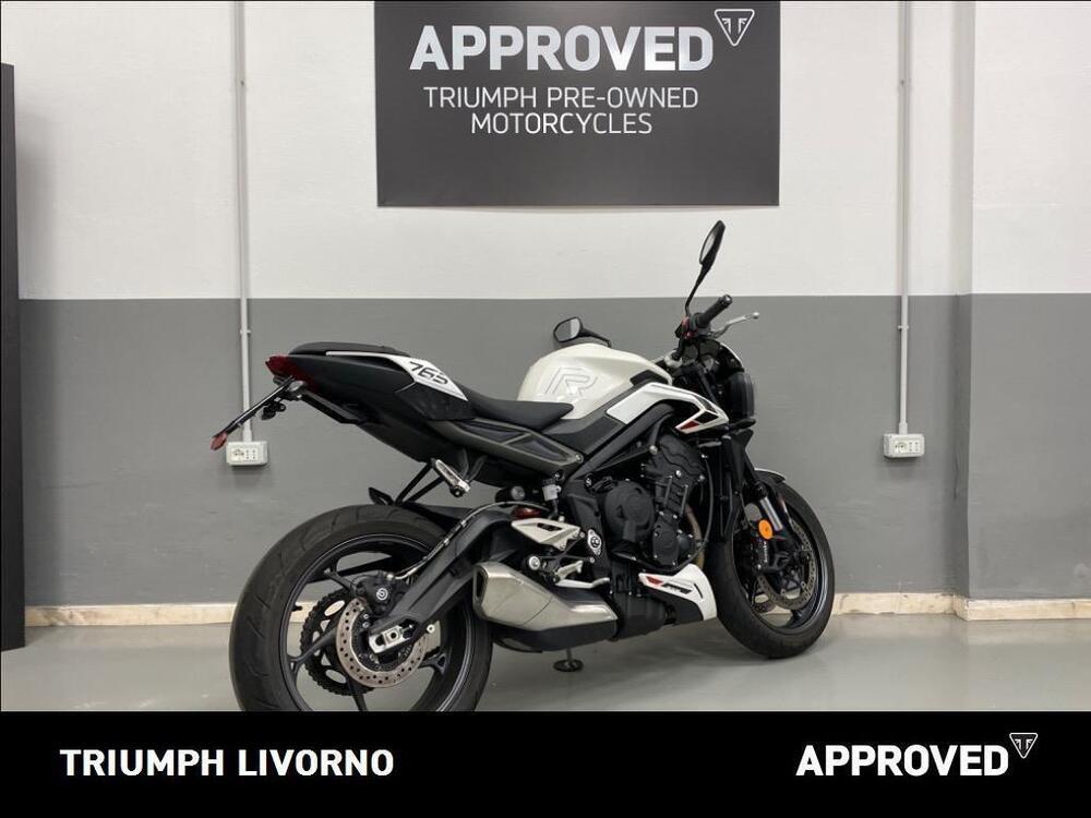 Triumph Street Triple 765 R (2023 - 25) (2)