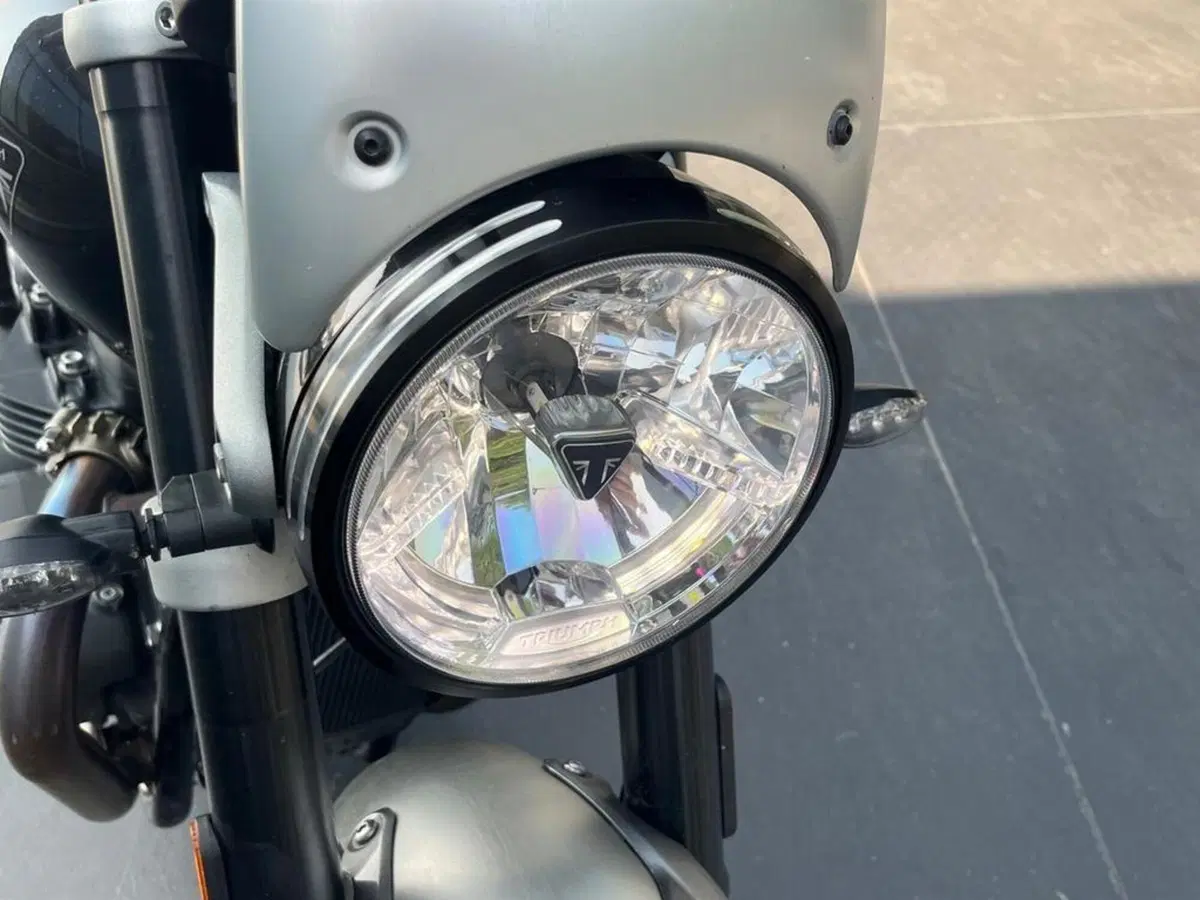 Triumph Speed Twin 1200 (2021 - 24) (11)