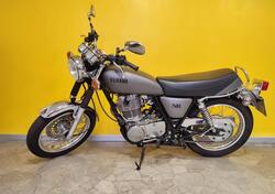 Yamaha SR 400 (2013 - 17) usata