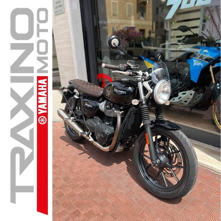 Triumph Street Twin 900 (2016) (3)