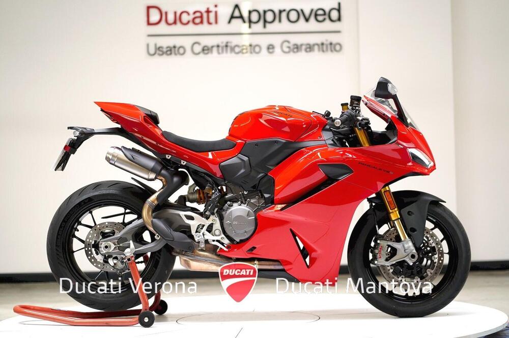 Ducati Panigale V2 S (2025)