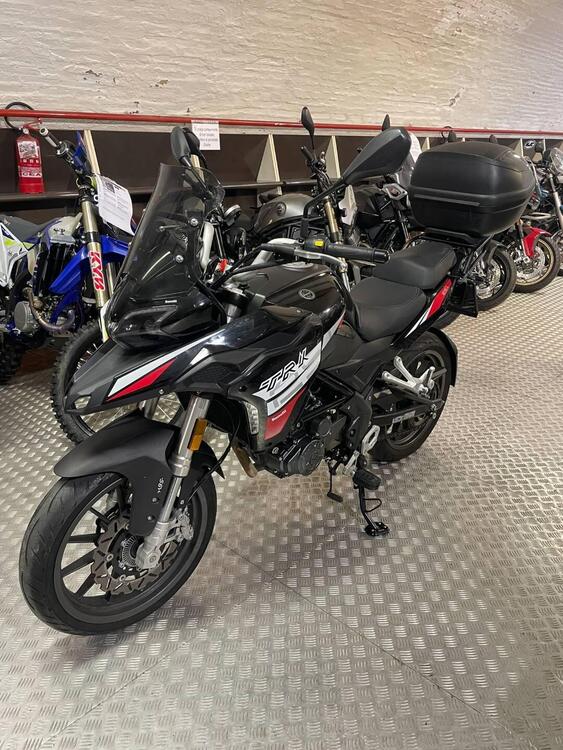 Benelli TRK 251 (2019 - 20) (4)