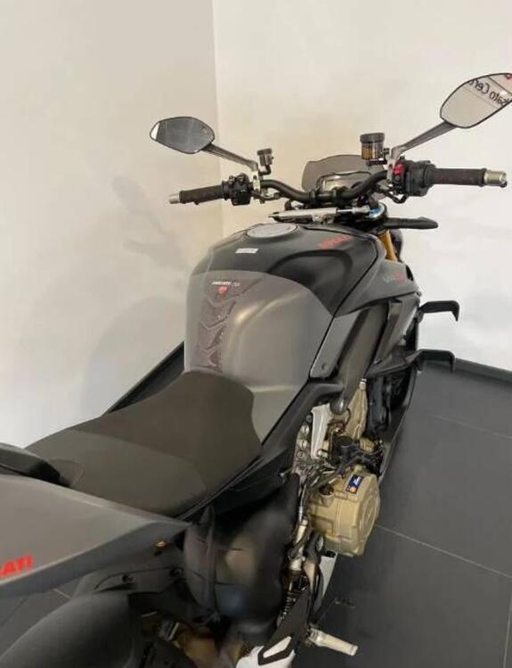 Ducati Streetfighter V4 S (2023 - 24) (4)