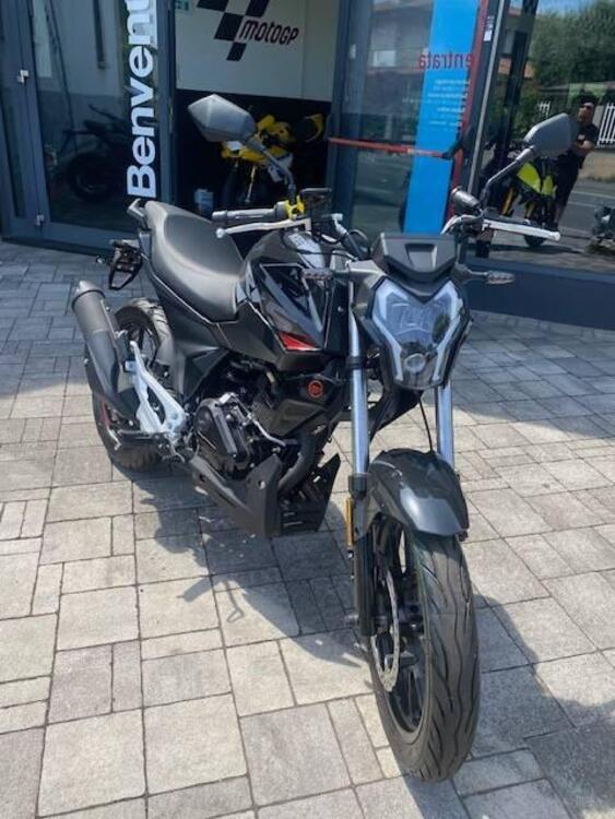 Keeway Motor RKS 125 (2025) (4)