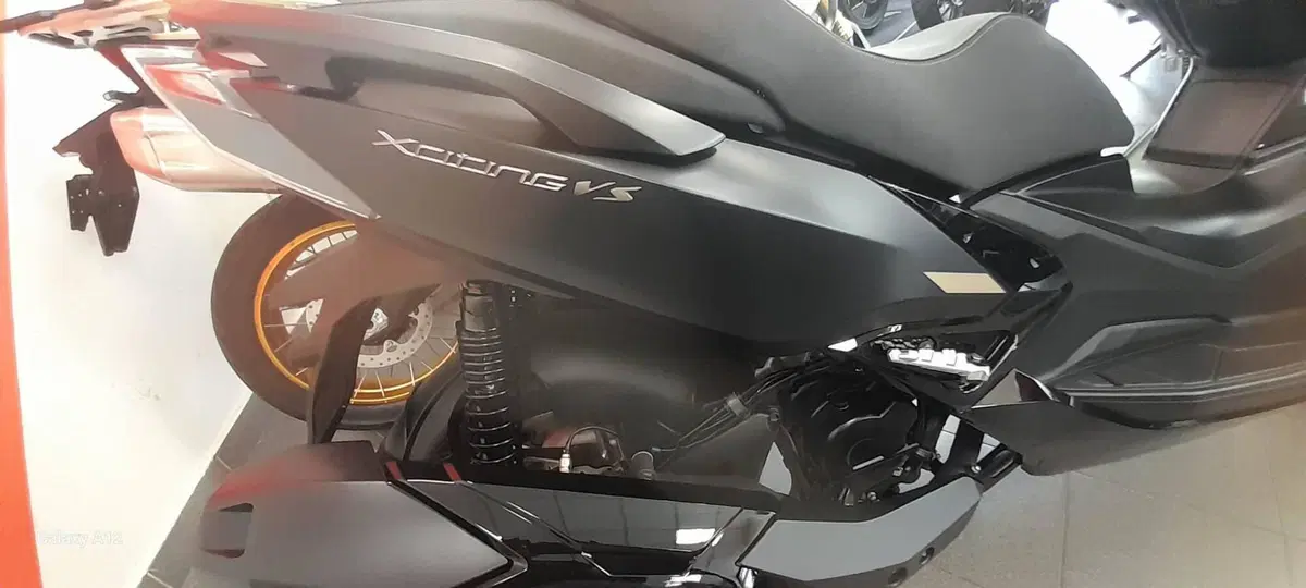 Kymco Xciting VS 400i (2023 - 26) (3)
