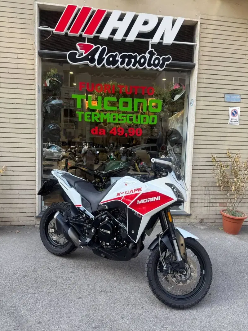 Moto Morini X-Cape 650 (2021 - 26) (3)