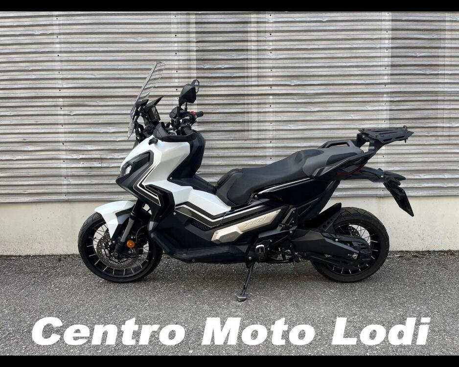 Honda X-ADV 750 DCT Adventure (2021 - 24) (3)