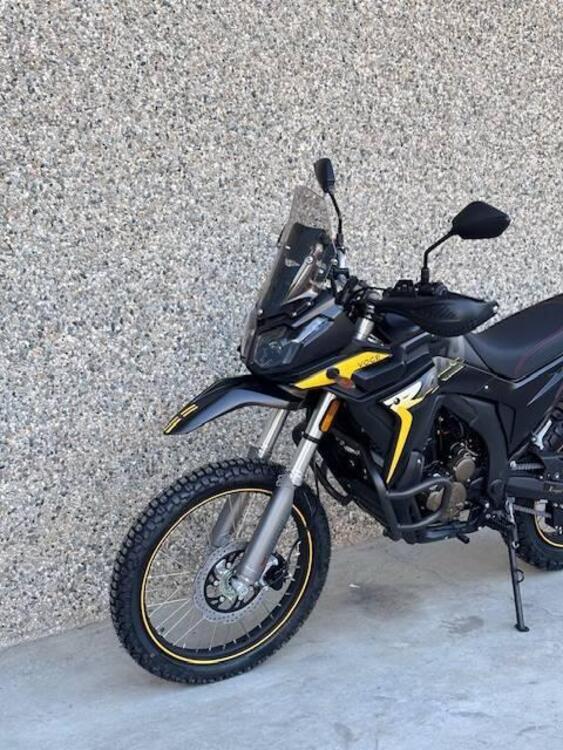 Voge Valico 300 Rally (2022 - 25) (5)