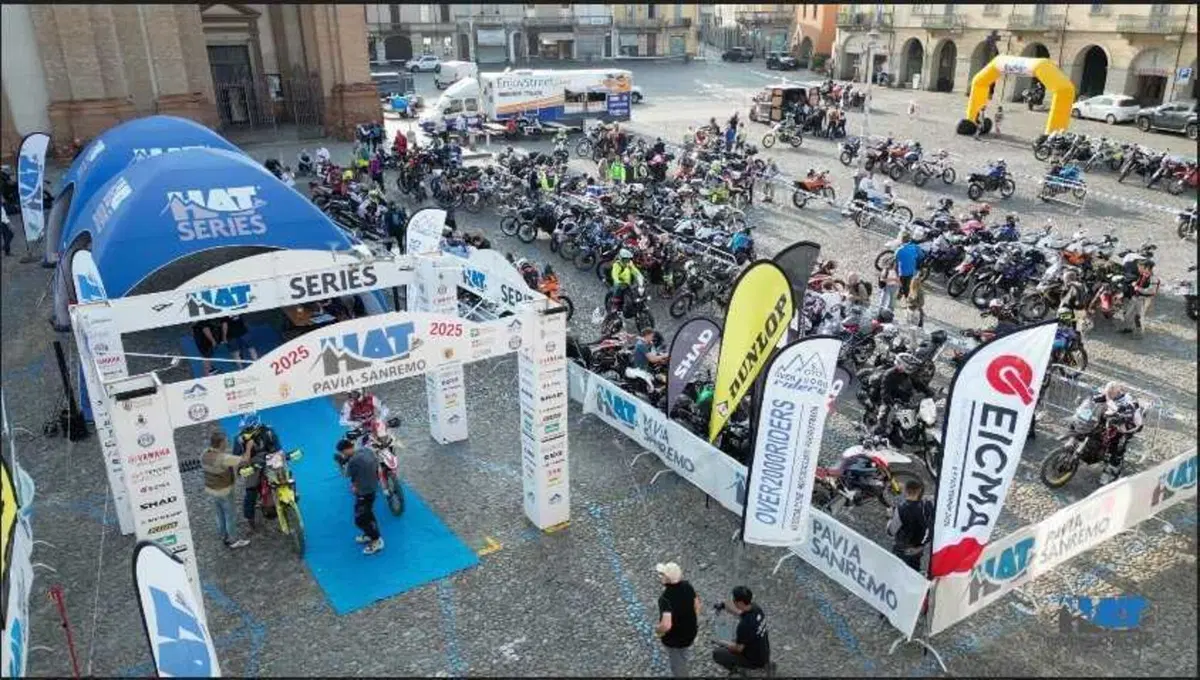 HAT Pavia Sanremo 2025: per prima volta partenza dalla piazza del Duomo di Voghera (19)