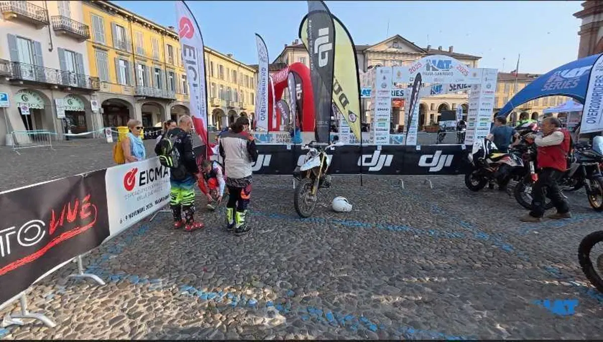 HAT Pavia Sanremo 2025: per prima volta partenza dalla piazza del Duomo di Voghera (21)