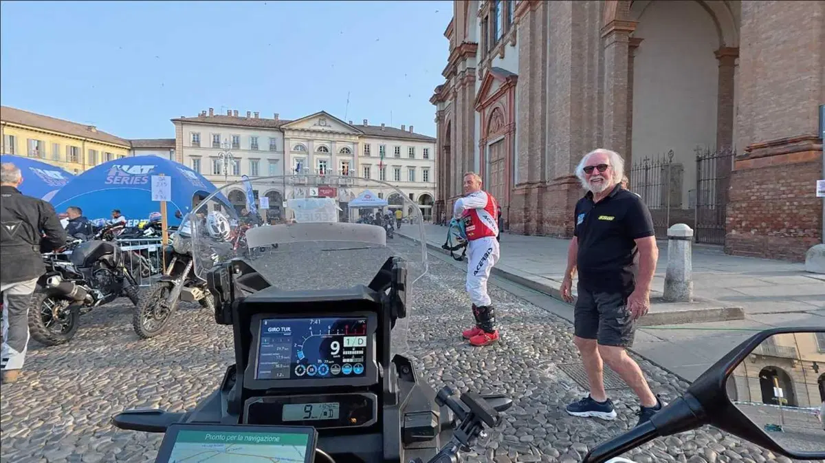 HAT Pavia Sanremo 2025: per prima volta partenza dalla piazza del Duomo di Voghera (24)