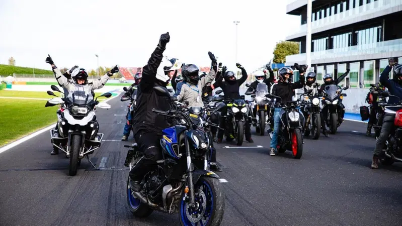 Meet Me In Motorcycle, il video della quarta edizione dal 5 al 7 Settembre 2025 a Faenza
