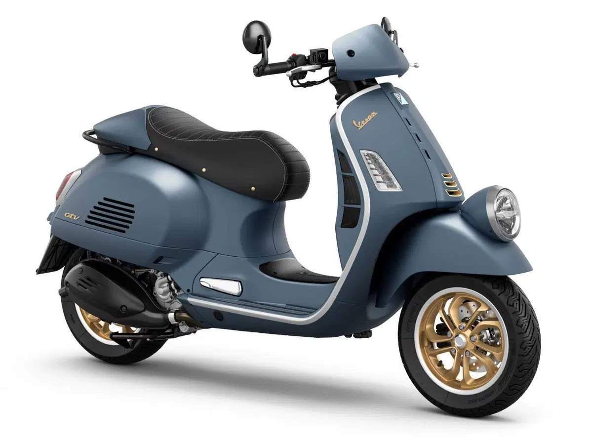 Vespa Officina 8: l'edizione speciale ispirata alle origini (3)