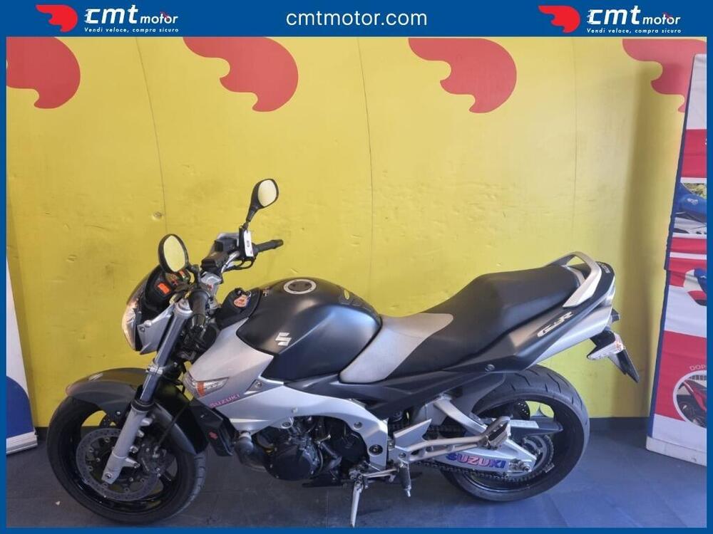 Suzuki GSR 600 (2006 - 11) (3)