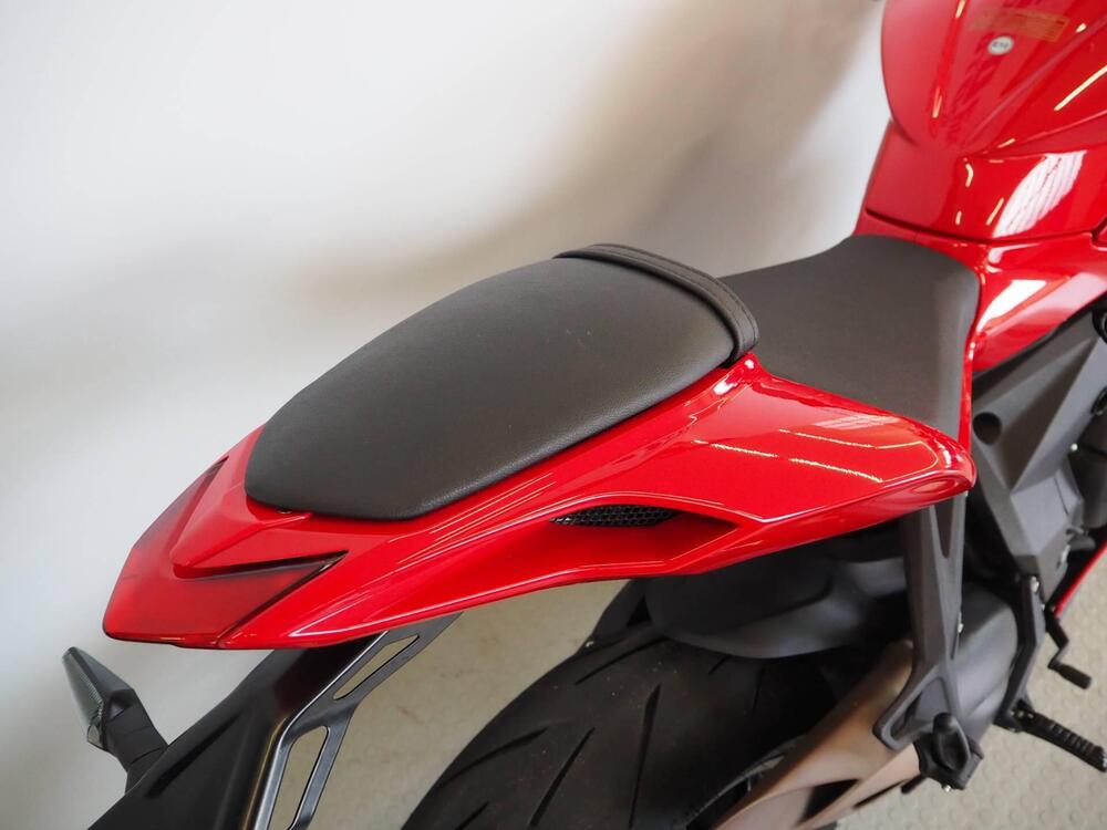 MV Agusta F3 800 Rosso (2021 - 23) (4)